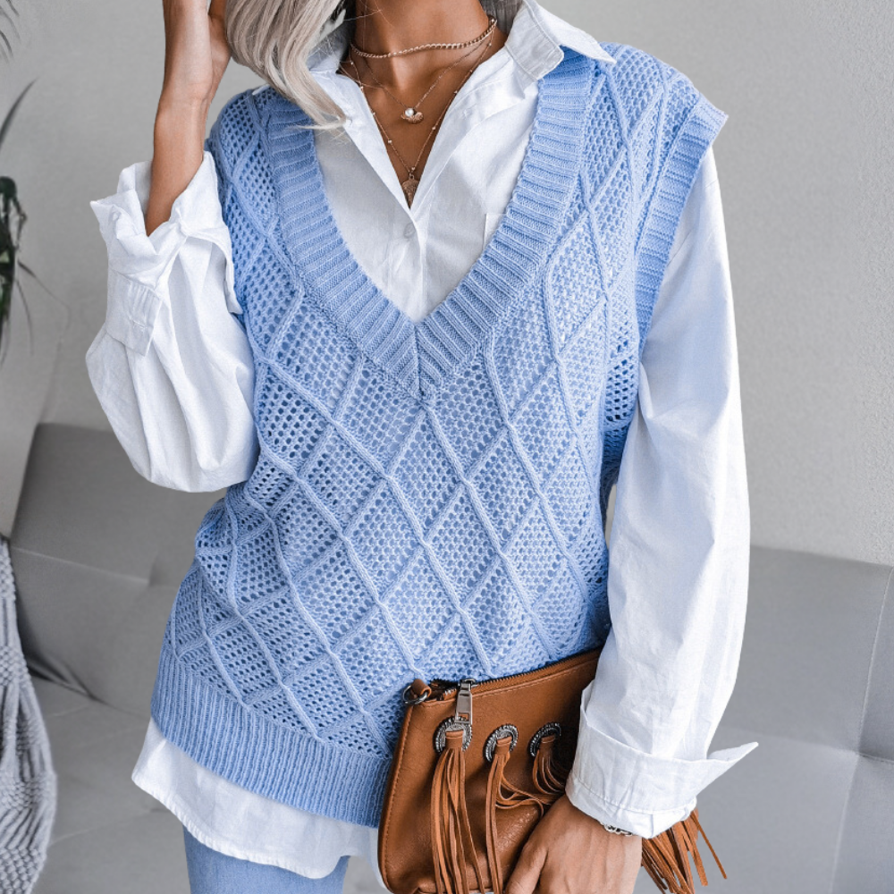 Livia Knit – Stijlvol mouwloos vest met een zachte, luxe afwerking