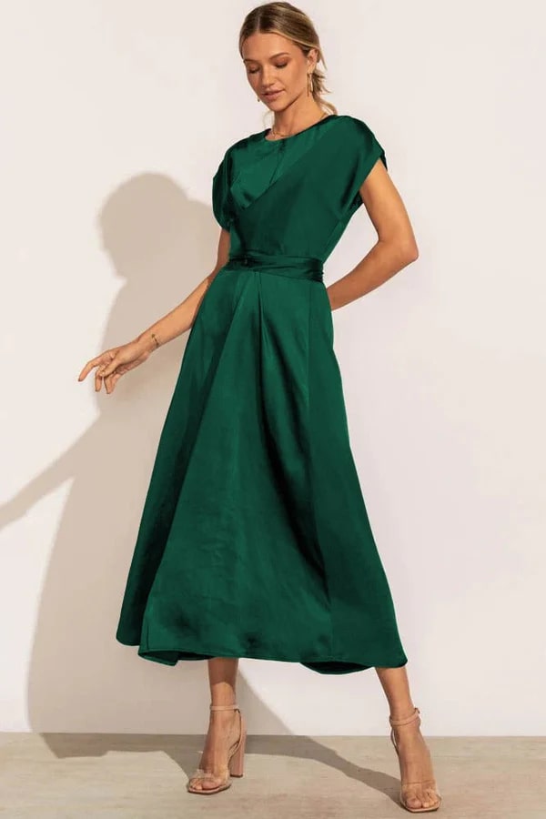 Thalassa - Elegante A-lijn Jurk voor Dames van Premium Stof met Chic Ontwerp en Ideale Fit