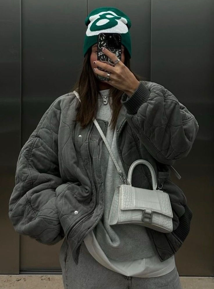 Maelle Bomberjack – Stoer, Stijlvol & Onweerstaanbaar Comfortabel