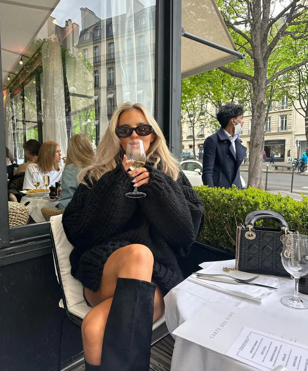 Elayne Oversized Knit – Comfort en Karakter in één Statement Trui