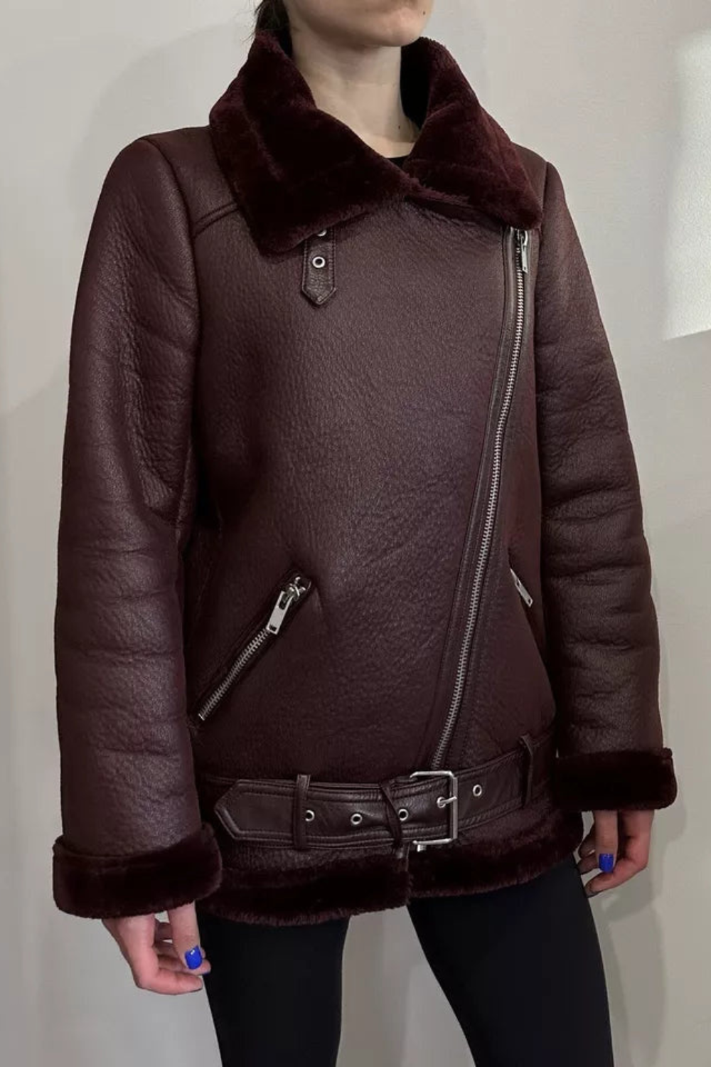 Selviana Leren Jack met Bont – Luxe Warmte & Tijdloze Elegant