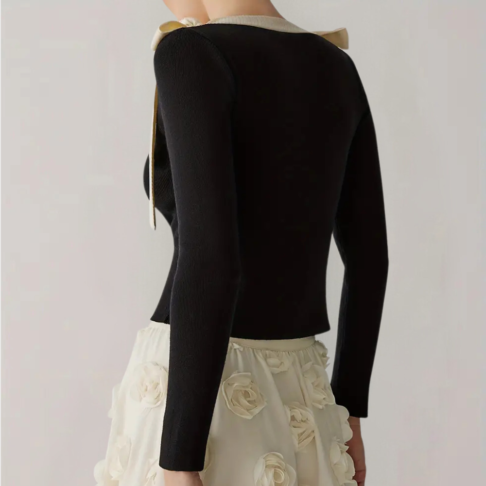 Lunara – Verfijnde damestrui met tijdloos silhouet en zacht draagcomfort