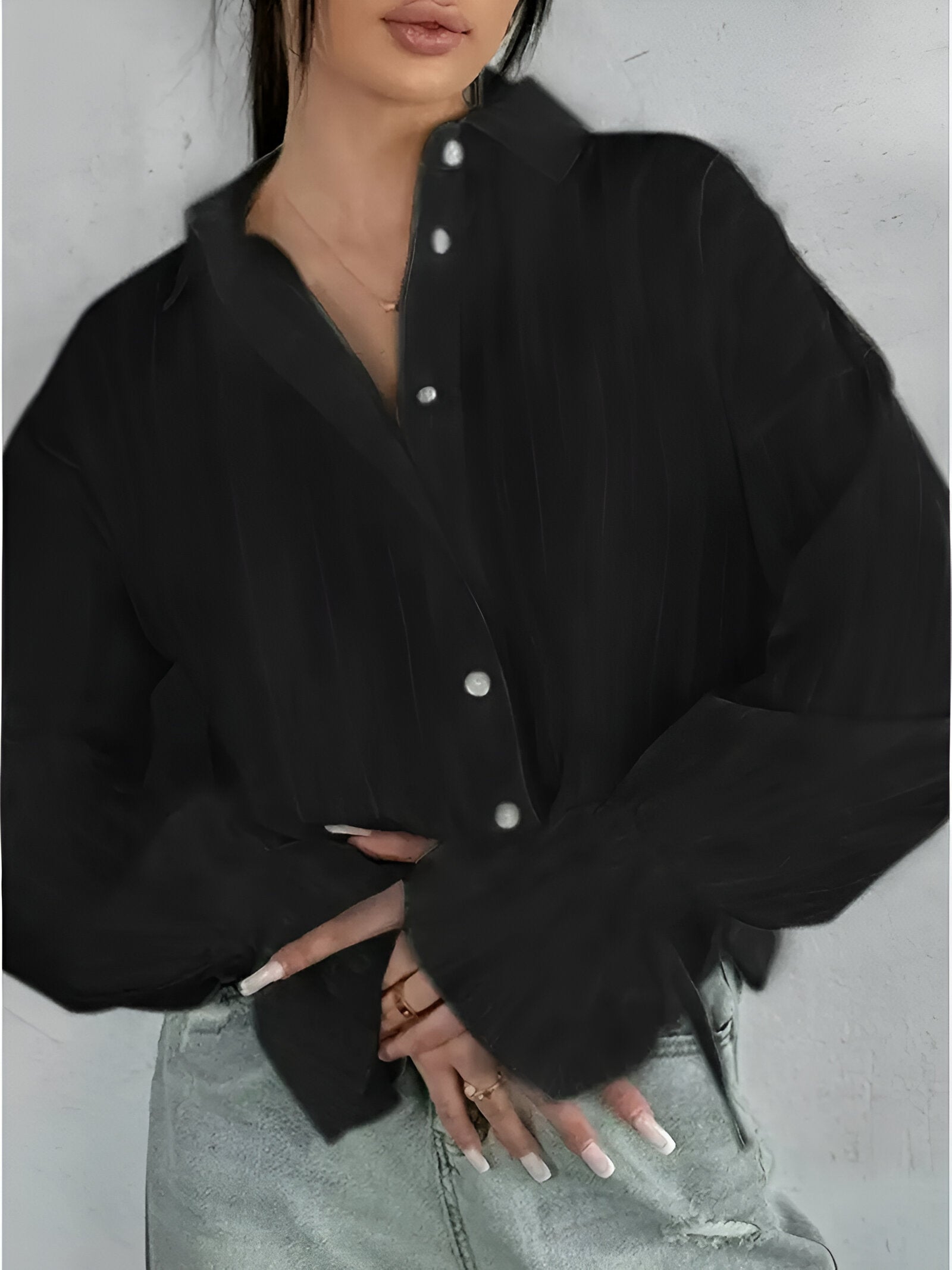 Serenya – Dames Overhemd met Geborduurde Kraag & Luxe Details