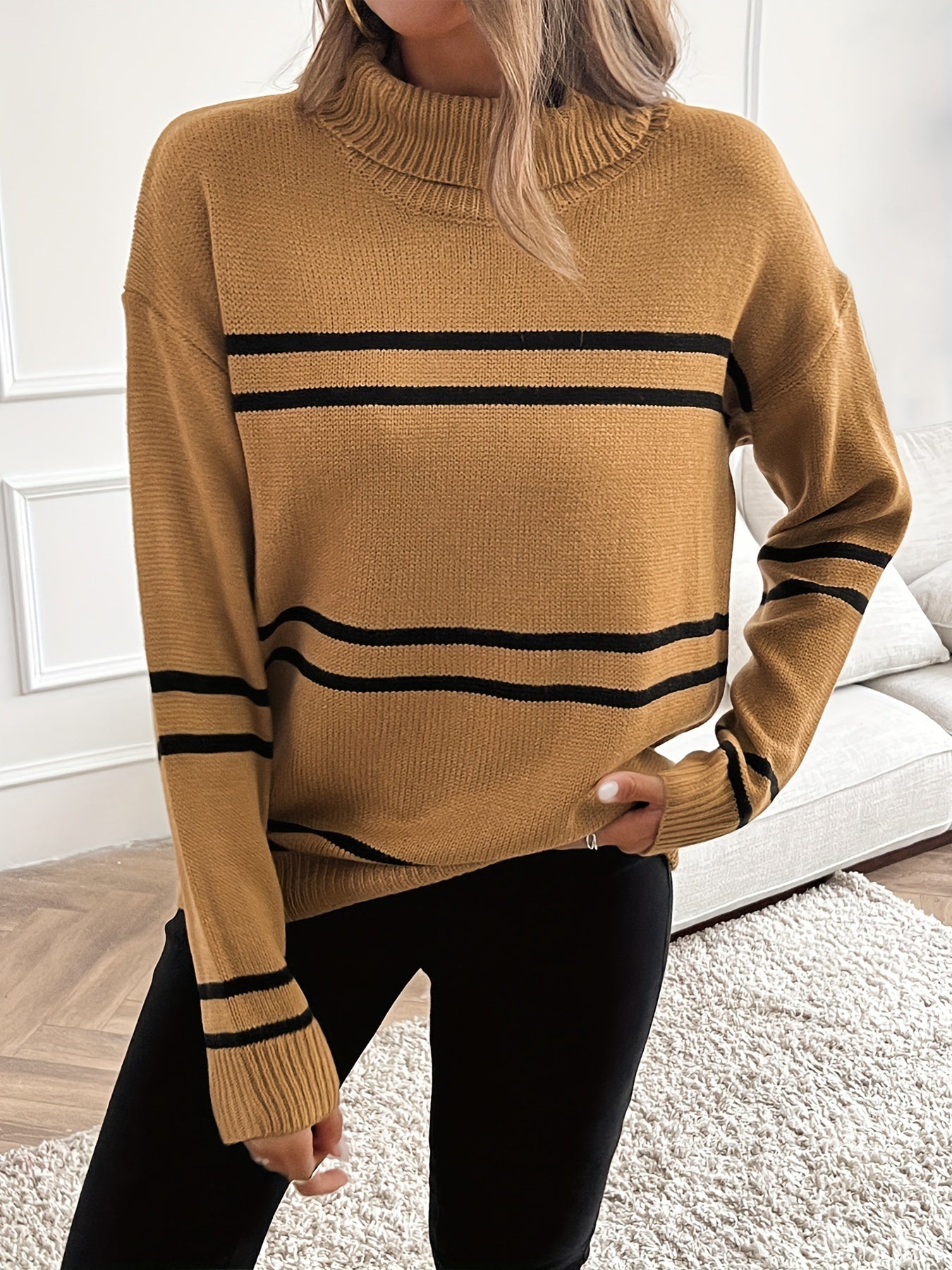 Noor Gestreepte Coltrui – Stijlvolle Warmte & Tijdloze Klasse