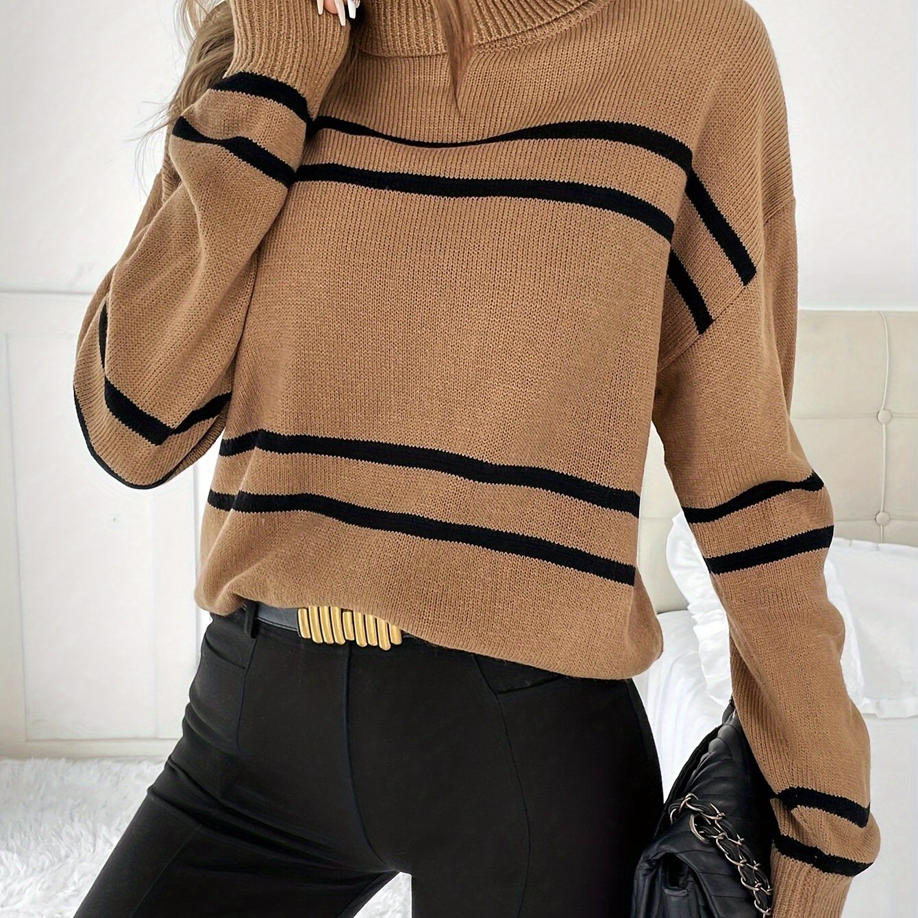 Noor Gestreepte Coltrui – Stijlvolle Warmte & Tijdloze Klasse