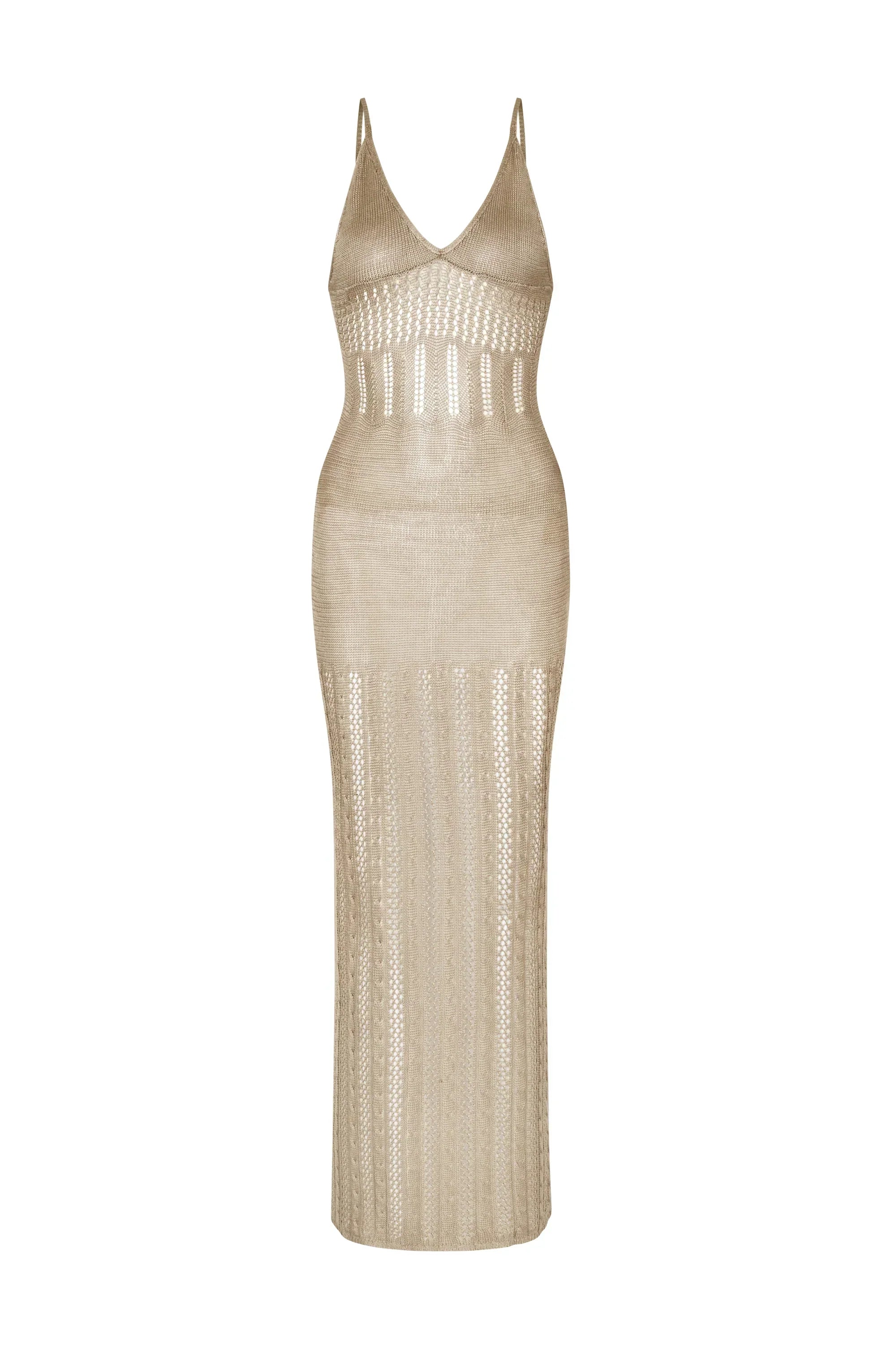 Gebreide dames strandjurk met open rug en zijsplit – mouwloos en luchtig