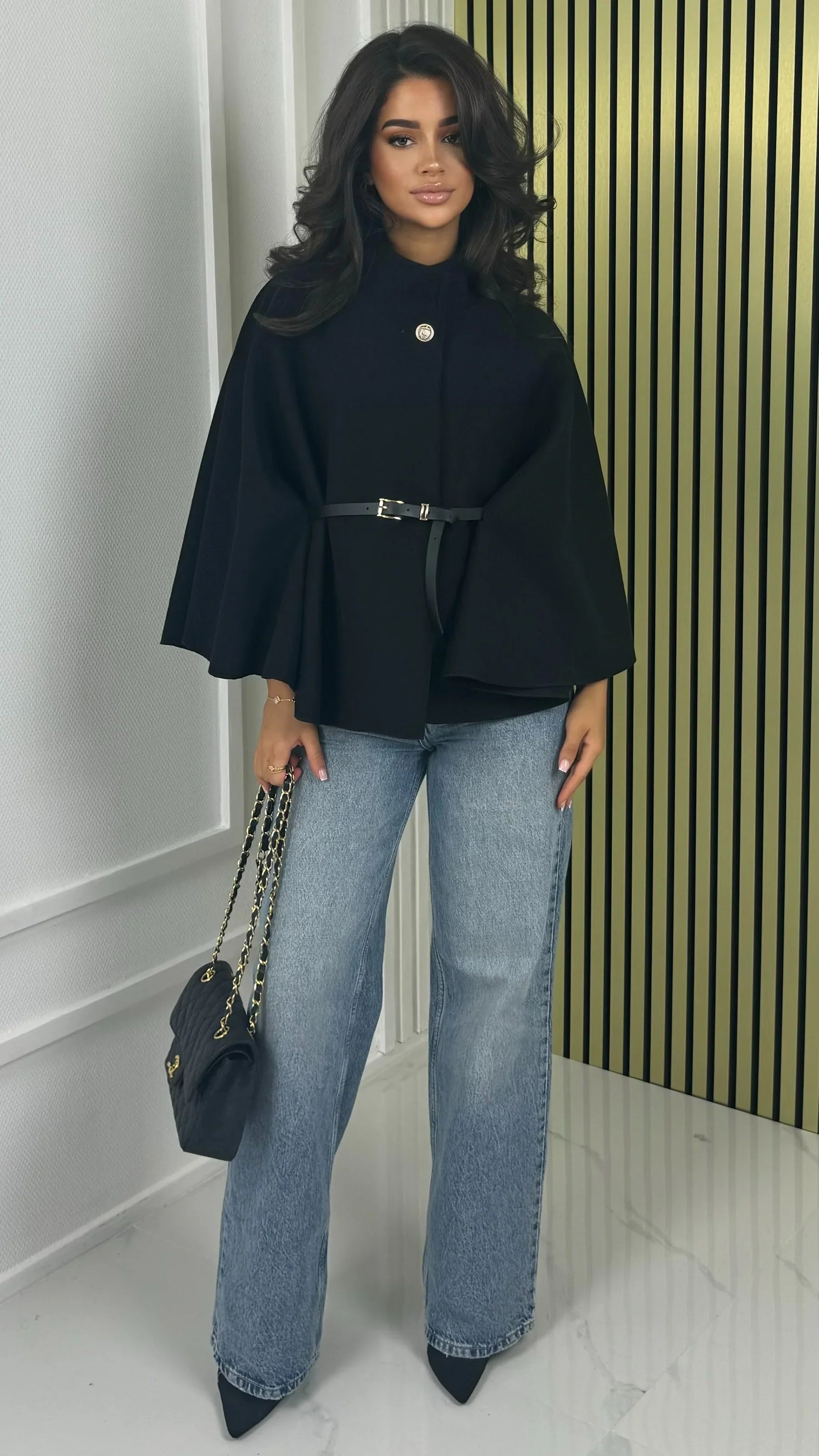 Zeravine – Wollen damesjas met luxe uitstraling en flatterend silhouet