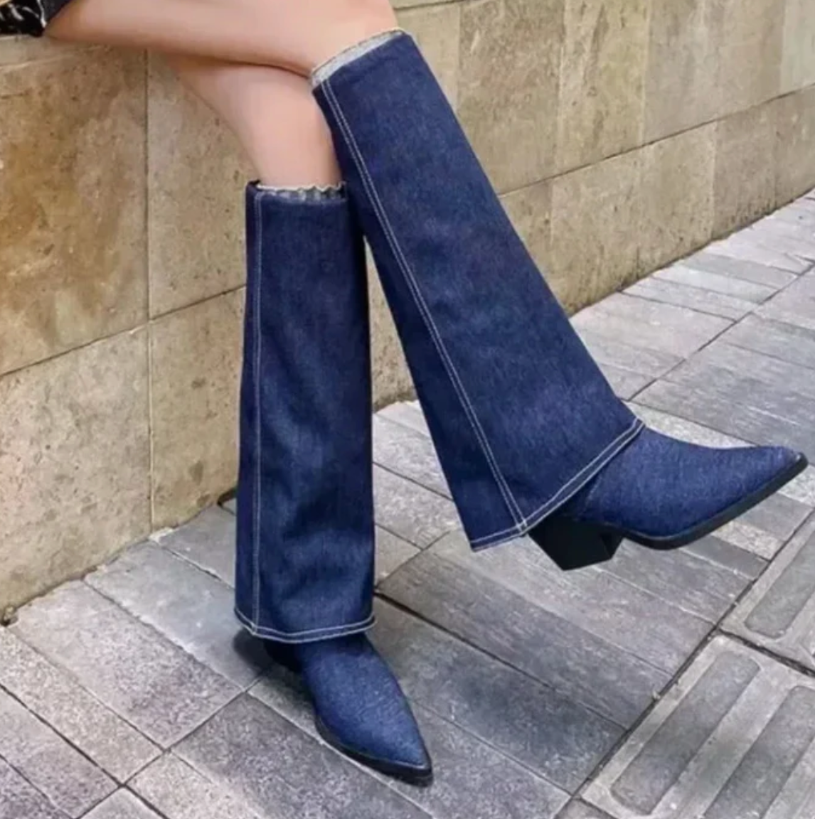 Alara – Hoge Laarzen met Trendy Uitstraling