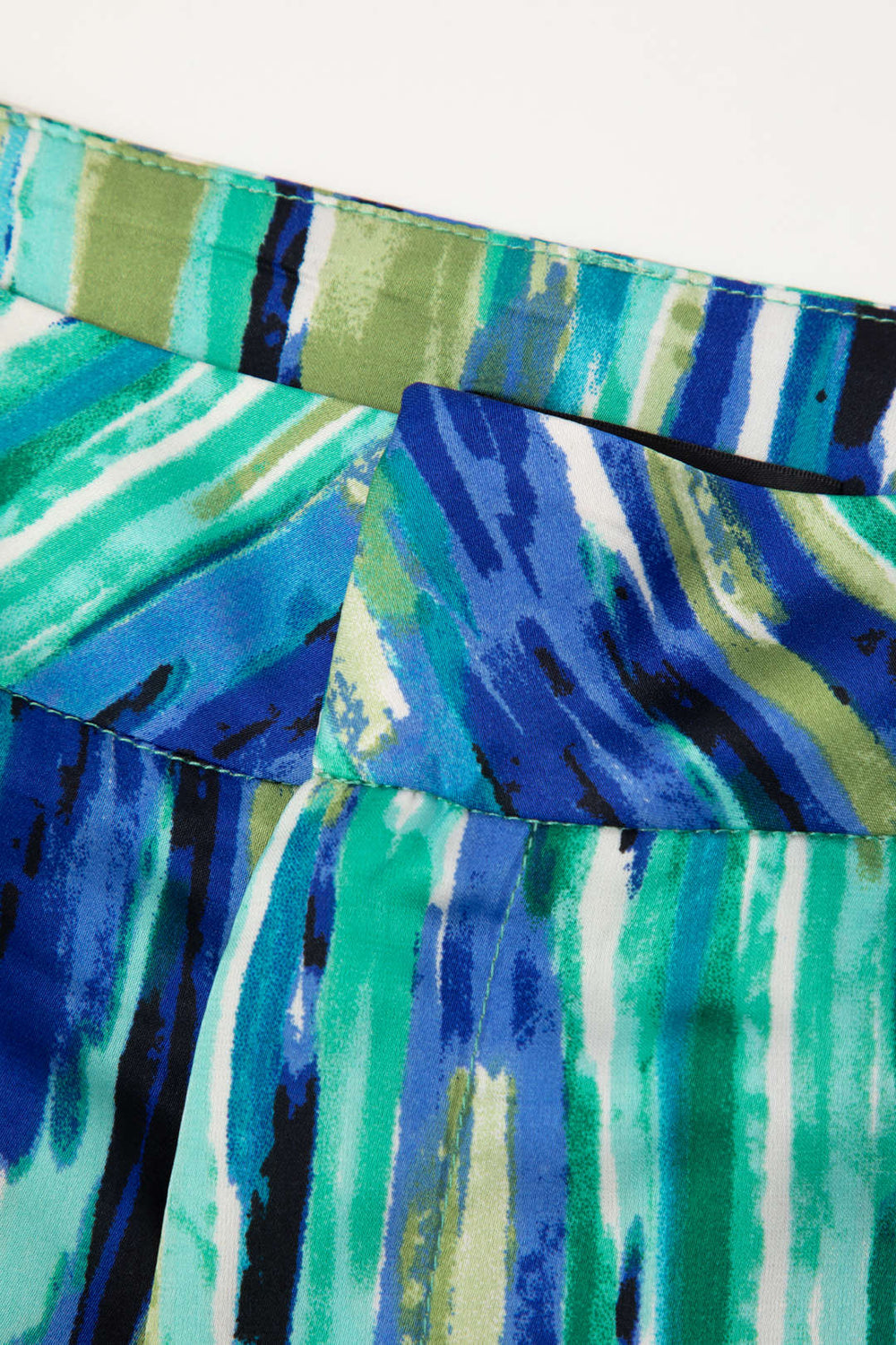 Calivienne – Hoge Taille Broek met Marmerprint | Stijlvol & Comfortabel