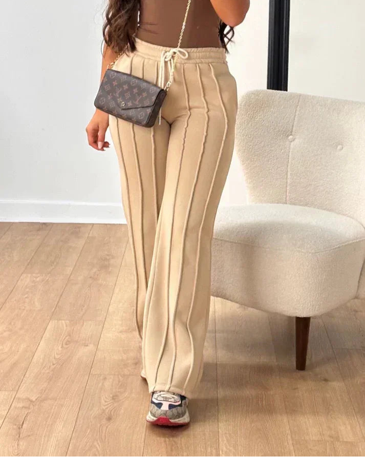 Valmira – Damesbroek met zachte binnenkant en flatterende pasvorm